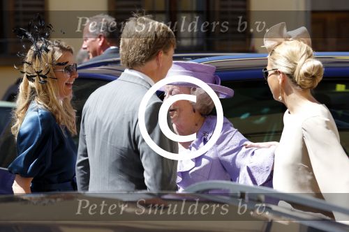 Florence 16 juni 2012
Trouwen Prinses Carolina de Borbon Parma en Albert Brenninkmeijer in de basilica di san Miniato al Monte. Koningin Beatrix met prinses Mabel Prins Willem Alexander en Prinses Maxima
Peter Smulders bv