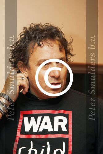 Tilburg, 12 Juni 2012
Voorstelling Musical op de basisschool Klinkers
Marco Borsato
Foto Peter Smulders BV