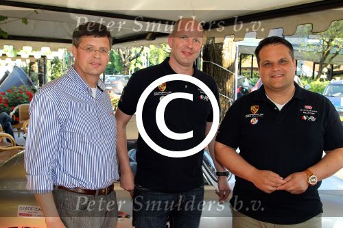 Brescia 16 en 17 mei 2012
State of Art is sponsor van de mille miglia en rijdt met div rijders in hun porsches spyder. Oa Jan Peter Balkenende Koen Wauters en jan Kees de Jager rijden mee.Mark Wegh
Peter Smulders bv
Peter Smulders bv
