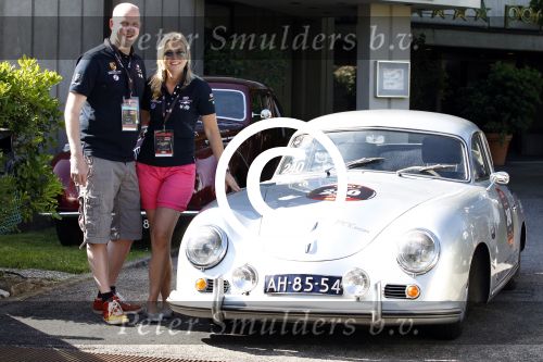 Brescia 16 en 17 mei 2012
State of Art is sponsor van de mille miglia en rijdt met div rijders in hun porsches spyder. Oa Jan Peter Balkenende Koen Wauters en jan Kees de Jager rijden mee. Mark en Charlot Wegh
Peter Smulders bv
Peter Smulders bv
