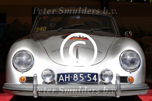 Brescia 16 en 17 mei 2012
State of Art is sponsor van de mille miglia en rijdt met div rijders in hun porsches spyder. Oa Jan Peter Balkenende Koen Wauters en jan Kees de Jager rijden mee. Mark Wegh
Peter Smulders bv
Peter Smulders bv
