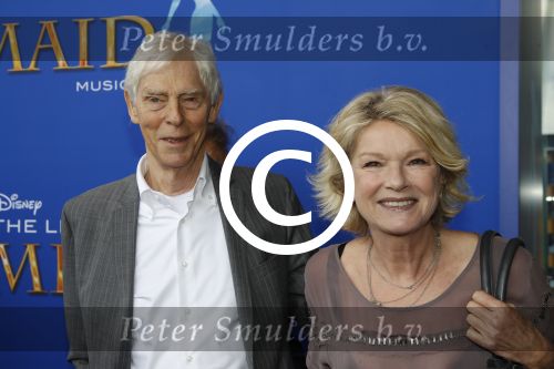 Rotterdam, 16 Juni 2012
Premiere Musical Little Mermaid in het Nieuwe Luxor theater
Martine Bijl met haar man Berend Boudewijn
Foto Peter Smulders BV