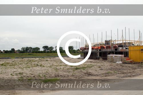 Volendam 1 juni 2012
Nick Schilder en Kirsten gaan in deze nieuwe wijk (de broeckgauw) dicht bij basisschool zijn nieuw huis bouwen.
Peter Smulders