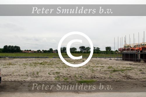 Volendam 1 juni 2012
Nick Schilder en Kirsten gaan in deze nieuwe wijk (de broeckgauw) dicht bij basisschool zijn nieuw huis bouwen.
Peter Smulders