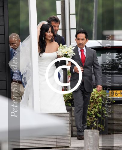 Amsterdam 9 juni 2012
Familie of vriendin van Olcay Gulsen trouwt op boot.
Peter Smulders bv