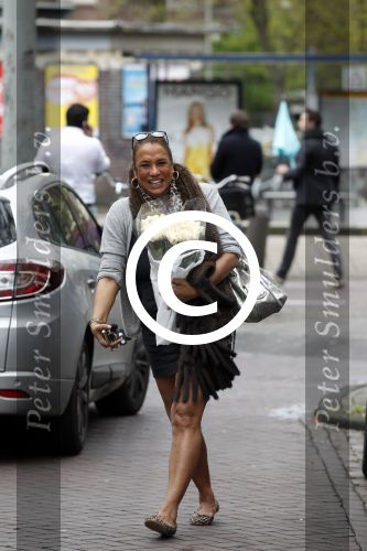 Amsterdam 8 mei 2012
Patty Brard op de cornelis schuytstraat.
Peter Smulders bv