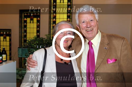 Breda 5 juni 2012
Presentatie Cook acadamy van Princess met Joop Braakhekke Geert Hoes Hind en Aad Ouborg. Paul v Gorcum met zijn vrouw Lenie
Peter Smulders bv