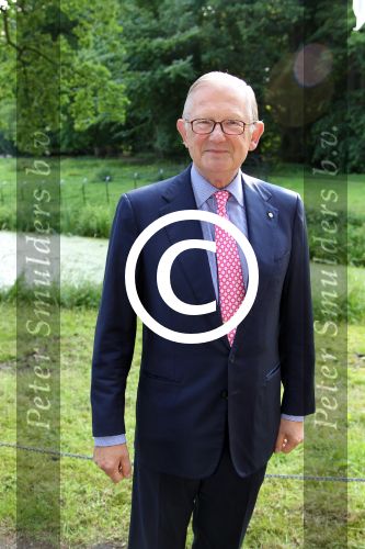 Breukelen 12 juni 2012
Haringparty op Neijenrode. Mr Pieter v Vollenhoven
Peter Smulders bv