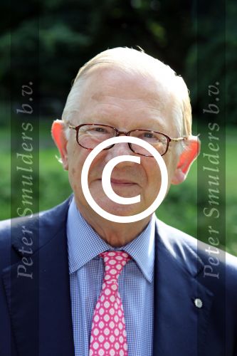 Breukelen 12 juni 2012
Haringparty op Neijenrode. Mr Pieter v Vollenhoven
Peter Smulders bv