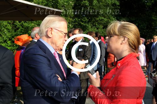 Breukelen 12 juni 2012
Haringparty op Neijenrode. Mr Pieter v Vollenhoven met Karin Riethoven
Peter Smulders bv