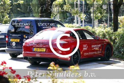 Brescia 16 en 17 mei 2012
State of Art is sponsor van de mille miglia en rijdt met div rijders in hun porsches spyder. Oa Jan Peter Balkenende Koen Wauters en jan Kees de Jager rijden mee. Porsche Panamera GT
Peter Smulders bv
Peter Smulders bv