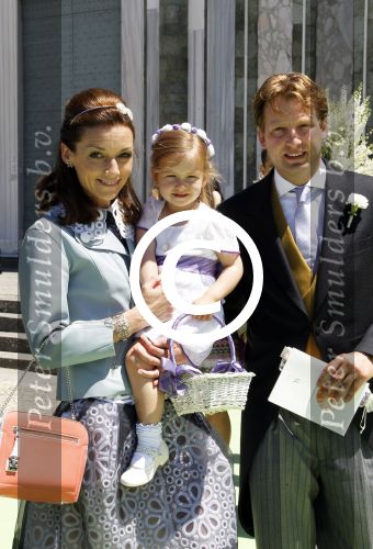 Florence 16 juni 2012
Trouwen Prinses Carolina de Borbon Parma en Albert Brenninkmeijer in de basilica di san Miniato al Monte. Prinses Aimee met prins Floris en kinderen
Peter Smulders bv
