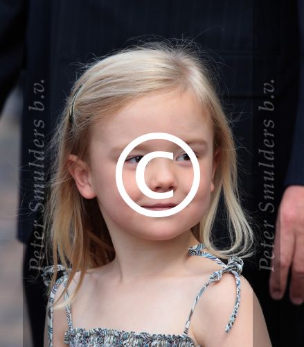 Amsterdam 6 juni 2012
Prinses Maxima Amalia Ariane en Alexia met hun vader Prins Willem Alexander
bij muziek concert in de heineken music hall.
Peter Smulders bv