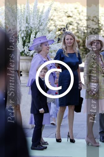 Florence 16 juni 2012
Trouwen Prinses Carolina de Borbon Parma en Albert Brenninkmeijer in de basilica di san Miniato al Monte. Koningin Beatrix met Prinses Mabel Wisse Smit Maxima en prins Claus Cazimir
Peter Smulders bv