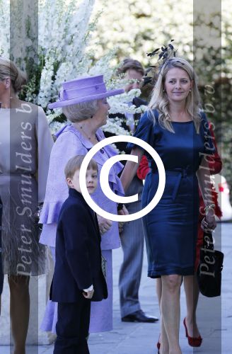 Florence 16 juni 2012
Trouwen Prinses Carolina de Borbon Parma en Albert Brenninkmeijer in de basilica di san Miniato al Monte. Koningin Beatrix met Prinses Mabel Wisse Smit Maxima en prins Claus Cazimir
Peter Smulders bv