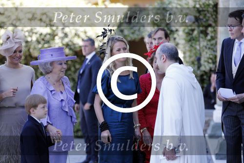 Florence 16 juni 2012
Trouwen Prinses Carolina de Borbon Parma en Albert Brenninkmeijer in de basilica di san Miniato al Monte. Koningin Beatrix met Prinses Mabel Wisse Smit Maxima en prins Claus Cazimir
Peter Smulders bv