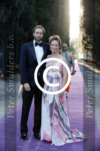 Florence 16 juni 2012
Trouwen Prinses Carolina de Borbon Parma en Albert Brenninkmeijer in de basilica di san Miniato al Monte. Het feest is s avonds in een prive huis. prinses Margarita met man Tjalling ten Cate
Peter Smulders bv