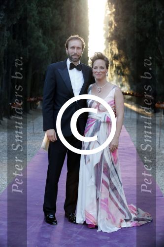 Florence 16 juni 2012
Trouwen Prinses Carolina de Borbon Parma en Albert Brenninkmeijer in de basilica di san Miniato al Monte. Het feest is s avonds in een prive huis. prinses Margarita met man Tjalling ten Cate
Peter Smulders bv