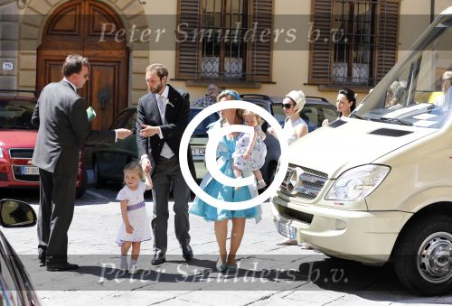 Florence 16 juni 2012
Trouwen Prinses Carolina de Borbon Parma en Albert Brenninkmeijer in de basilica di san Miniato al Monte. Prinses Margarita Tjalling ten Cate met kinderen
Peter Smulders bv