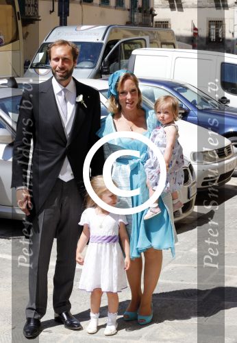 Florence 16 juni 2012
Trouwen Prinses Carolina de Borbon Parma en Albert Brenninkmeijer in de basilica di san Miniato al Monte. Prinses Margarita Tjalling ten Cate met kinderen
Peter Smulders bv
