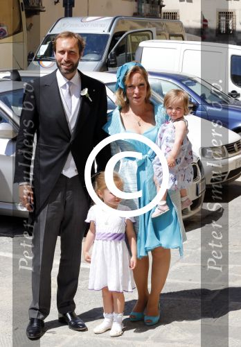 Florence 16 juni 2012
Trouwen Prinses Carolina de Borbon Parma en Albert Brenninkmeijer in de basilica di san Miniato al Monte. Prinses Margarita Tjalling ten Cate met kinderen
Peter Smulders bv