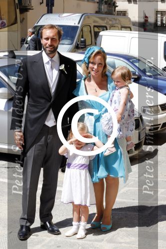 Florence 16 juni 2012
Trouwen Prinses Carolina de Borbon Parma en Albert Brenninkmeijer in de basilica di san Miniato al Monte. Prinses Margarita Tjalling ten Cate met kinderen
Peter Smulders bv