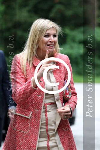 Breukelen 29 mei 2012
Prinses Maxima aanwezig bij de oratie vanProf dr ir Gert van Dijk op Nyenrode.
Peter Smulders bv