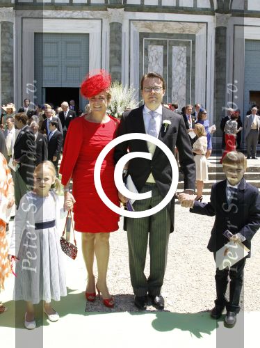 Trouwen Prinses Carolina de Borbon Parma en Albert Brenninkmeijer in de basilica di san Miniato al Monte.  prinses Laurentien en Prins Constantijn met kinderen
Peter Smulders bv