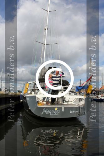 Urk, 2 Juni 2012
Yvonne Everdij met haar man Richard Everdij
yeverdij@gmail.com
Foto Peter Smulders BV