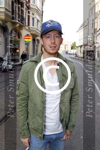Amsterdam 14 juni 2012
Bachelor uitreiking in club Air van Jackie. Robert de Hoog
Peter Smulders bv
