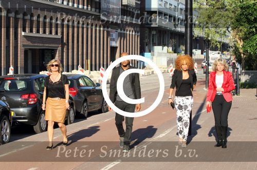 Amsterdam 28 mei 2012
Presentatie in panama. Sharon Doorson met moeder en vriend ( The voice of holland TVOH)
Peter Smulders bv