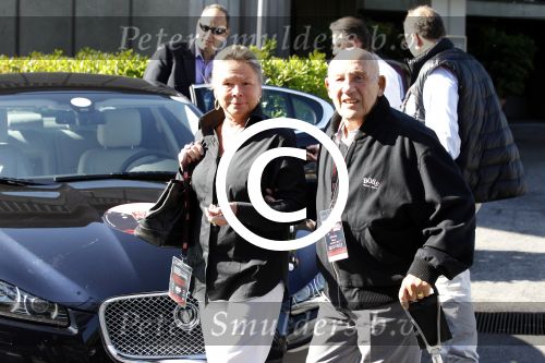 Brescia 16 en 17 mei 2012
State of Art is sponsor van de mille miglia en rijdt met div rijders in hun porsches spyder. Oa Jan Peter Balkenende Koen Wauters en jan Kees de Jager rijden mee. Stirling Moss met zijn vrouw
Peter Smulders bv
Peter Smulders bv