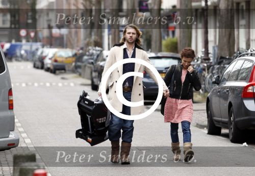 Amsterdam 4 maart 2012
Katja Romer Schuurman en Thijs Romer op straat in Amsterdam en in hun porsche 911 cabrio.
Peter Smulders bv