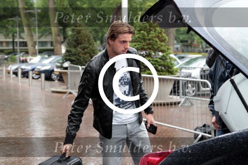 Amsterdam 4 juni 2012
Vertrek Nederlands elftal v.a. het Hilton hotel naar het EK in Oekraine en Polen.
Tim Krul
Peter Smulders bv