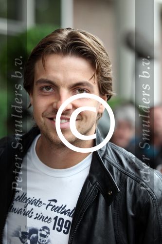 Amsterdam 4 juni 2012
Vertrek Nederlands elftal v.a. het Hilton hotel naar het EK in Oekraine en Polen.
Tim Krul
Peter Smulders bv