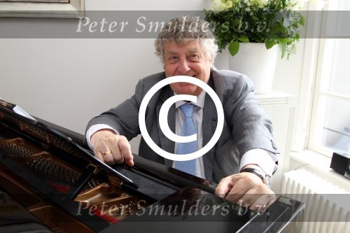 Breda 5 juni 2012
Presentatie Cook acadamy van Princess met Joop Braakhekke Geert Hoes Hind en Aad Ouborg. Tony Eyk
Peter Smulders bv