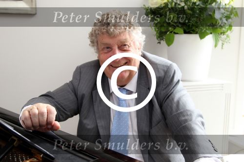 Breda 5 juni 2012
Presentatie Cook acadamy van Princess met Joop Braakhekke Geert Hoes Hind en Aad Ouborg. Tony Eyk
Peter Smulders bv