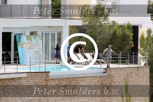 Ibiza 2 mei 2012
Opnames verliefd op ibiza met oa Jan Kooijman en Sanne Vogel. De villa staat op Roca Llisa.
Peter Smulders bv