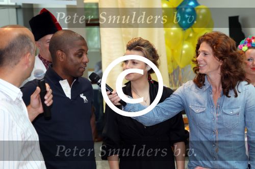 Hoofddorp 31 mei 2012
Presentatie Nu sport Viva en helden ivm EK met oa Humberto Tan Victoria Koblenko Barbara Barend en Brian Roy bij sanoma.
Peter Smulders bv