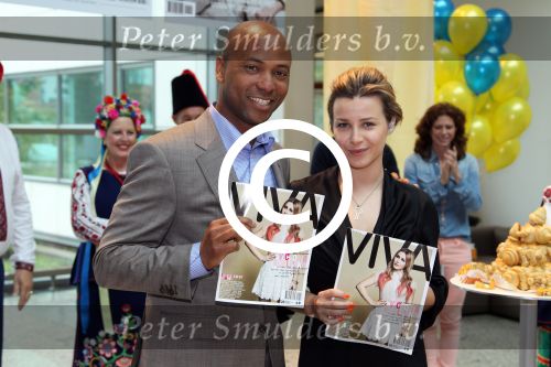 Hoofddorp 31 mei 2012
Presentatie Nu sport Viva en helden ivm EK met oa Humberto Tan Victoria Koblenko Barbara Barend en Brian Roy bij sanoma.
Peter Smulders bv