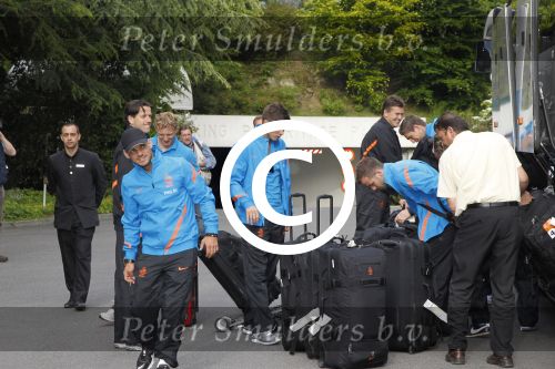 Lausanne, 17 en 18 Augustus 2012
Yolanthe Sneijder-Cabau samen met de dames van het Nederlands elftal, Wesley Sneijder en Jessey Sneijder
Foto Peter Smulders BV