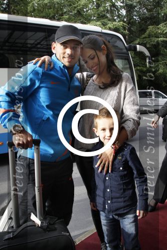 Lausanne, 17 en 18 Augustus 2012
Yolanthe Sneijder-Cabau samen met de dames van het Nederlands elftal, Wesley Sneijder en Jessey Sneijder
Foto Peter Smulders BV