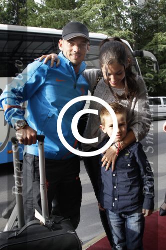 Lausanne, 17 en 18 Augustus 2012
Yolanthe Sneijder-Cabau samen met de dames van het Nederlands elftal, Wesley Sneijder en Jessey Sneijder
Foto Peter Smulders BV