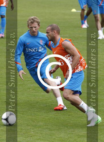 Lausanne, 17 en 18 Augustus 2012
Yolanthe Sneijder-Cabau samen met de dames van het Nederlands elftal, Wesley Sneijder en Jessey Sneijder
Foto Peter Smulders BV