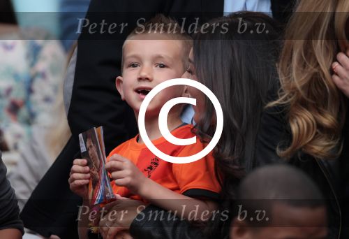 Amsterdam 2 juni 2012
Nederland- Noord ierland 6-0 in de arena. Yolanthe Sneijder Cabau met Jessey
Peter Smulders bv