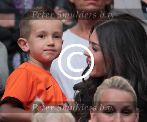 Amsterdam 2 juni 2012
Nederland- Noord ierland 6-0 in de arena. Yolanthe Sneijder Cabau met Jessey
Peter Smulders bv