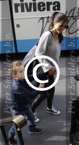 Lausanne, 17 en 18 Augustus 2012
Yolanthe Sneijder-Cabau samen met de dames van het Nederlands elftal, Wesley Sneijder en Jessey Sneijder
Foto Peter Smulders BV