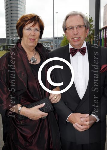 Amsterdam 1 juni 2013
Dam diner tbv het aidsfonds in de Heineken music Hall HMH. Annemarie Jorritsma met man
Peter Smulders bv