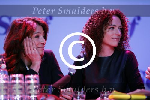 Amsterdam 14 maart 2013
PERPRESENTATIE SPEELFILM SOOF, CAST  GEORGE VAN HOUTS, DICK VAN DEN TOORN, EVA LAURENSSEN, MARYAM HASSOUNI, ANNEKE BLOK, LIES VISSCHEDIJK, DAN KARATY, FEDJA VAN HUET, CHANTAL JANZEN, MARJOLEIN BEUMER, ANTOINETTE BEUMER