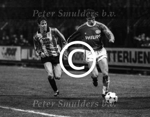 Mechelen, 1 Februari 1989
1e Wedstrijd Supercup tussen KV Mechelen-PSV, eindstand 3-0
Anton Janssen
Foto Peter Smulders BV